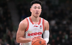 空砍43分，贺希宁无缘生涯夜黯然神伤，大白边一柱擎天太无敌