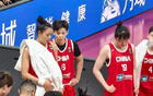 一场56分大胜，中国女篮击败国际联队！张子宇21分，刘禹彤7分