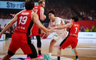 欺人太甚！FIBA道歉，却为国内特供版，官网+国外社媒无相关内容